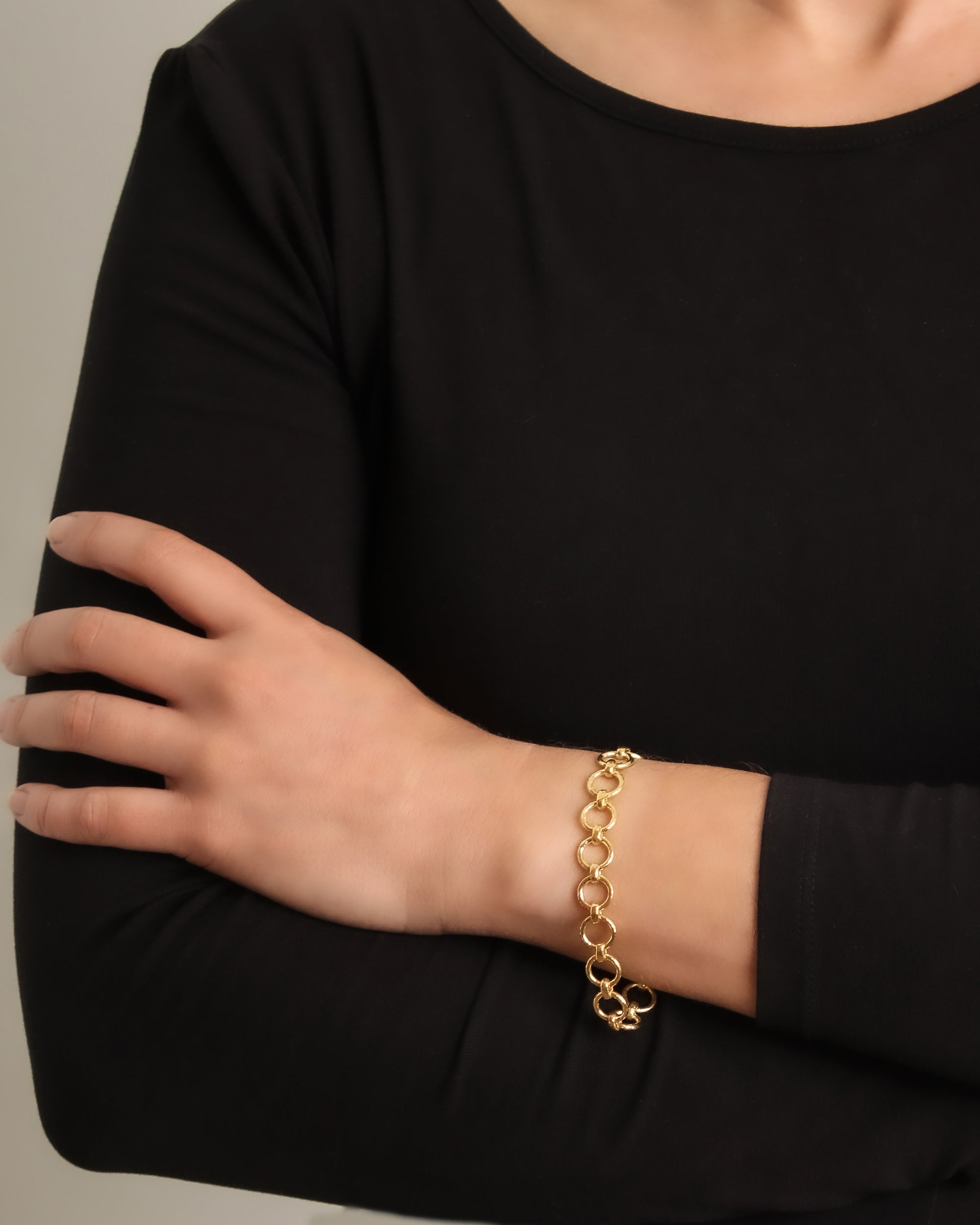 'Farnese' Bracelet with Circle Clasp
