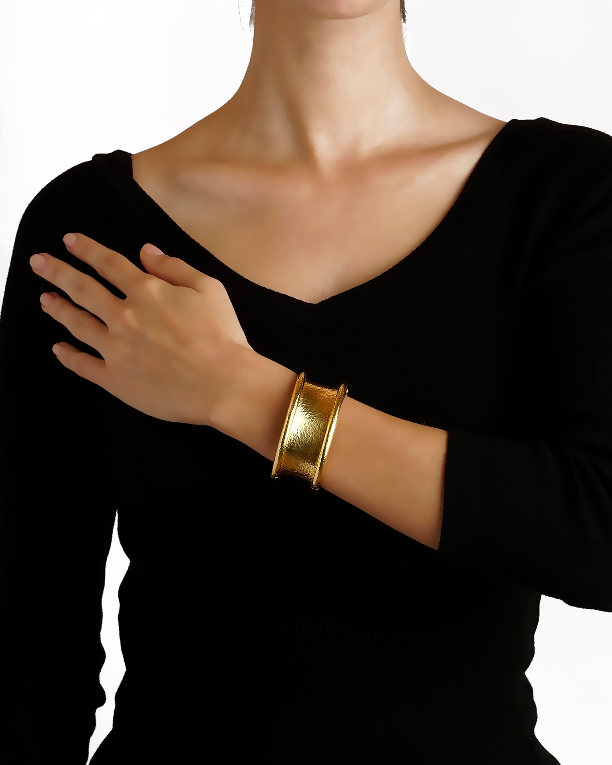 Hinged Gold 'Amulet' Bangle