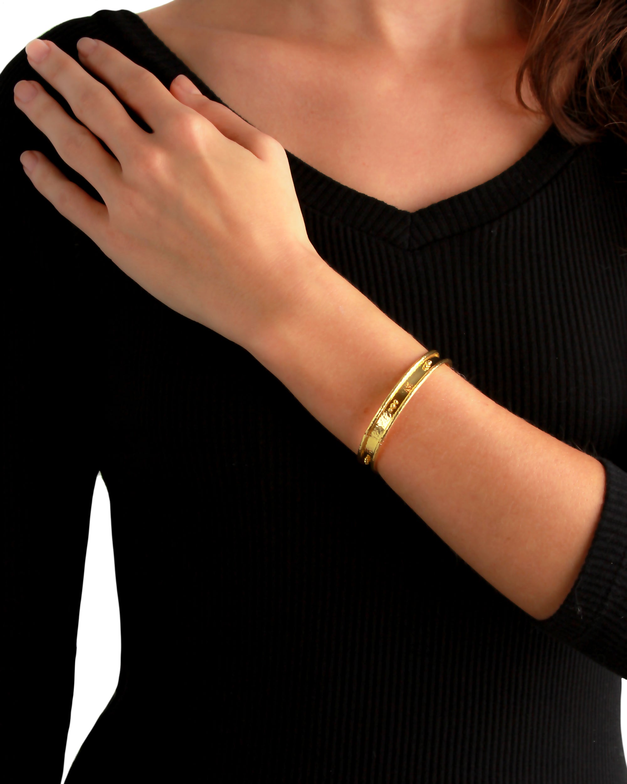 Flat Thin Bangle with Granulation