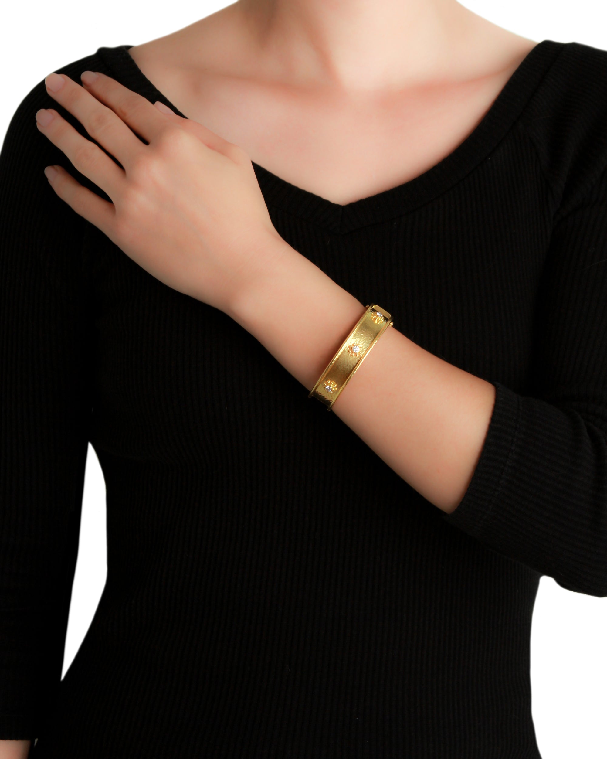 Diamond Daisy Bangle