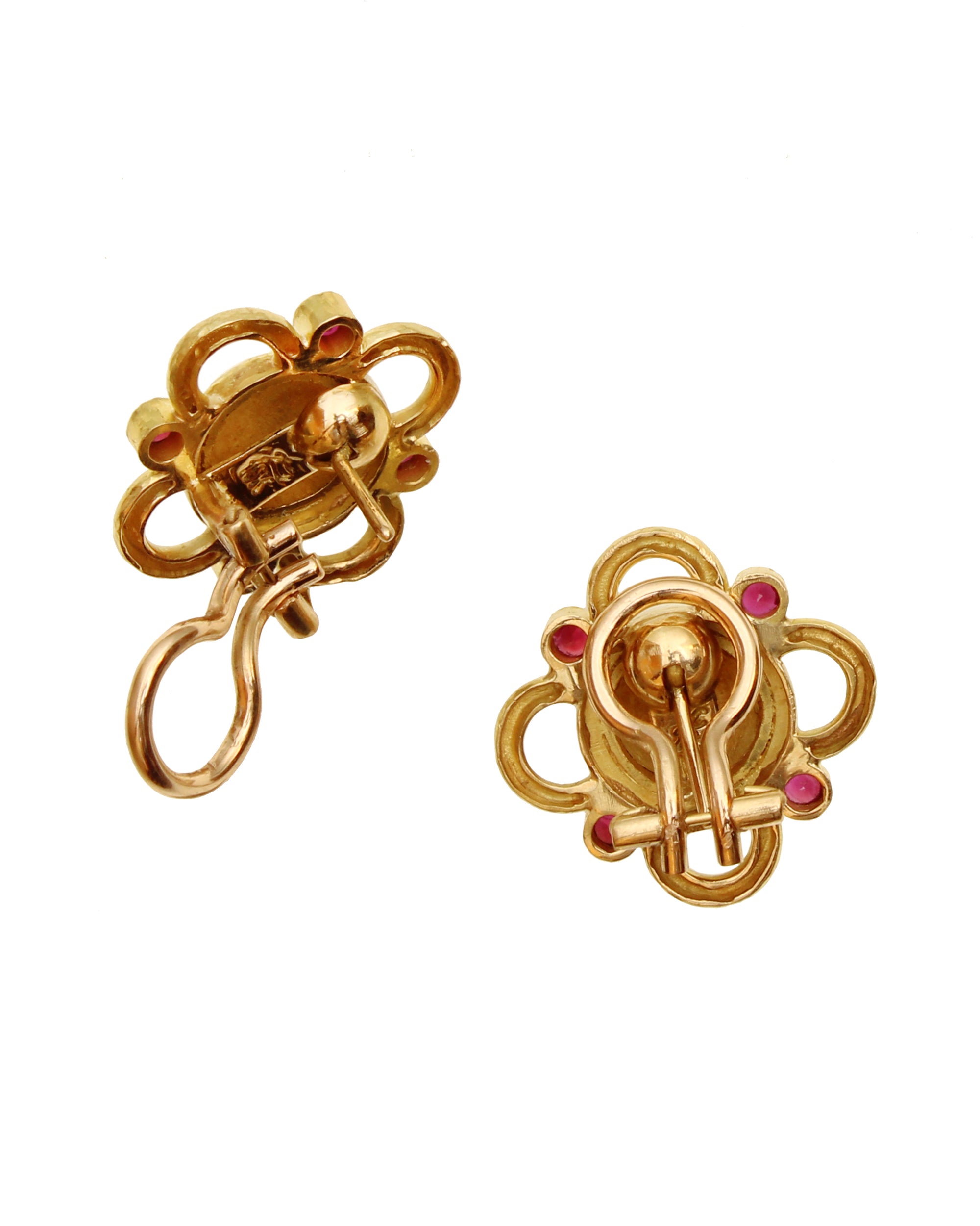 Gold Dome with Wire Arches and Rubies