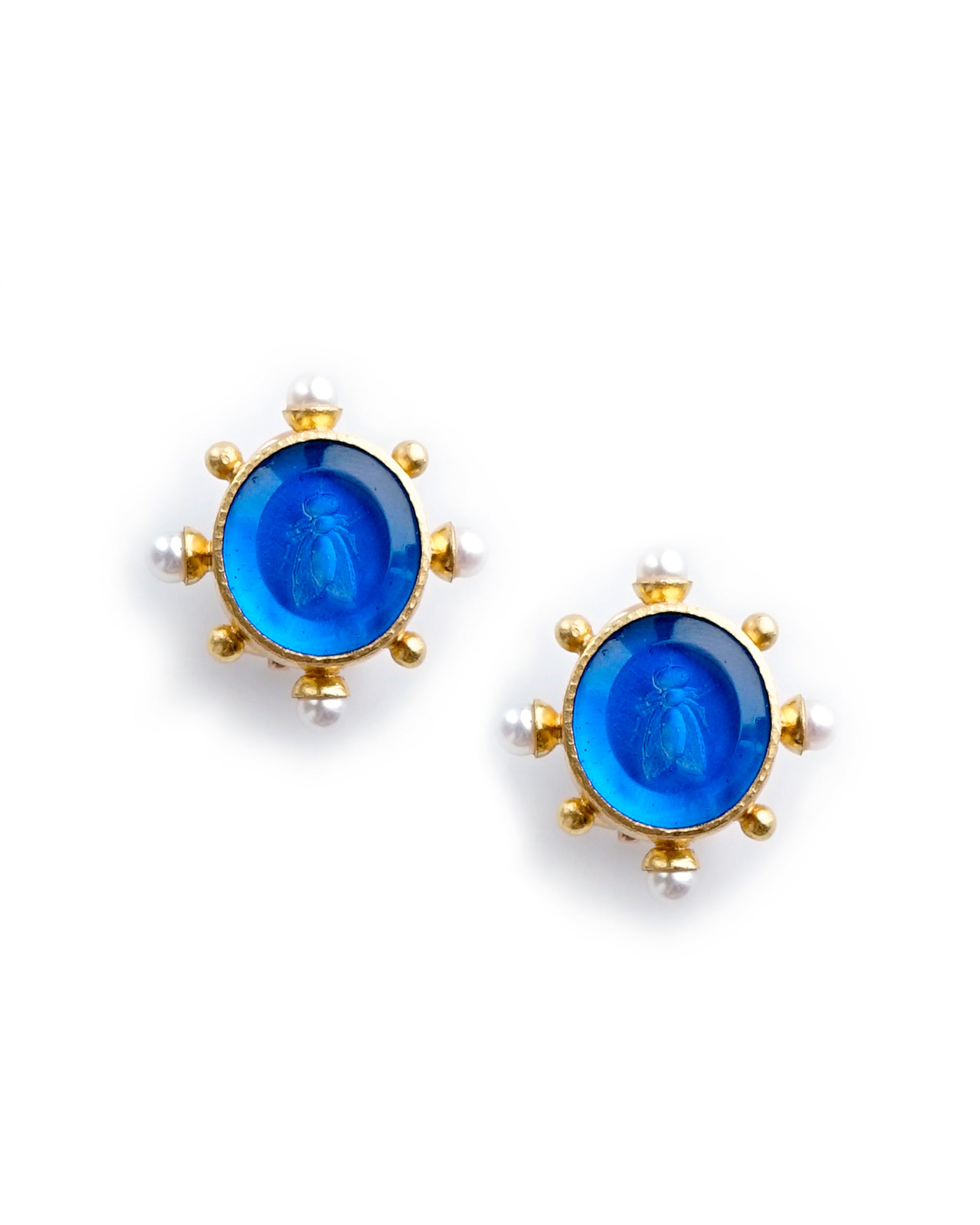 Peacock 'Demel Bee' and Pearl Earring