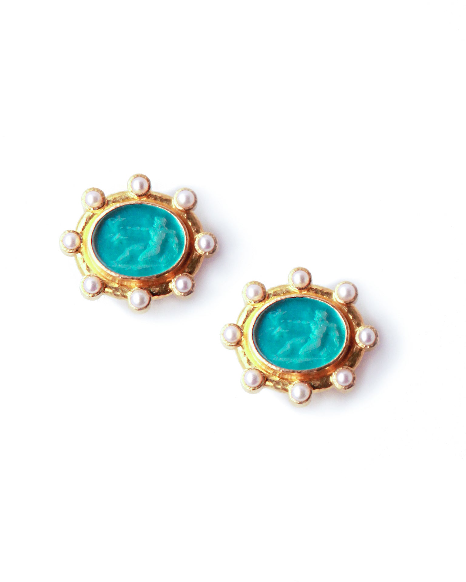 Swimming Pool 'Oval Archer' and Pearl Earrings