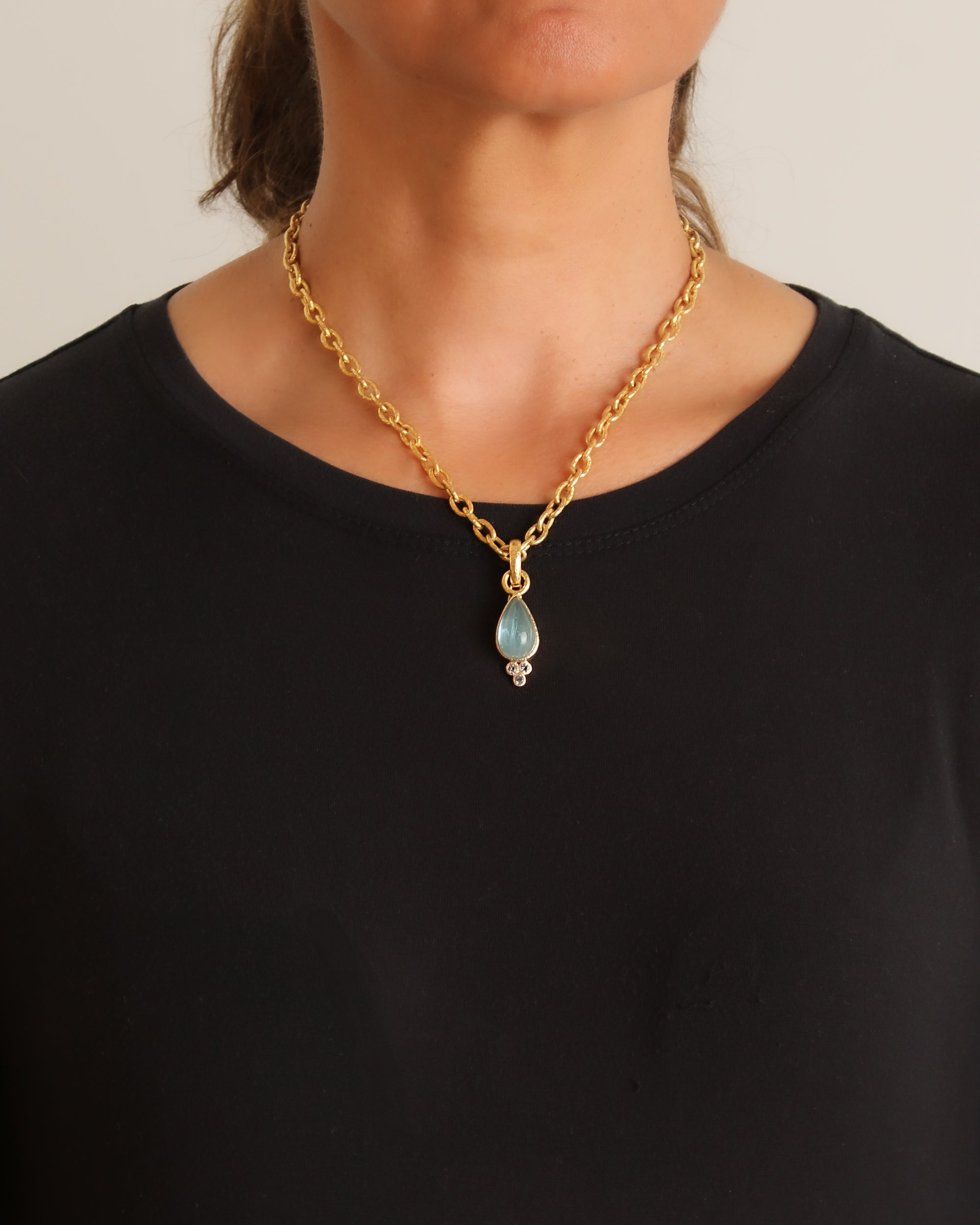 Teardrop Aquamarine Pendant