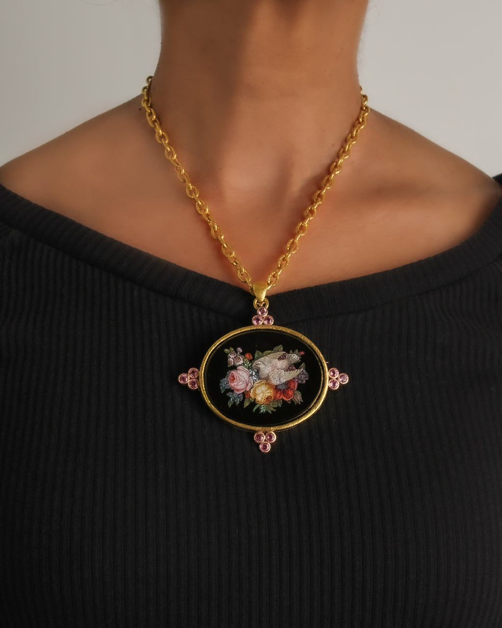 'Dove with Flowers' Micromosaic Brooch/Pendant