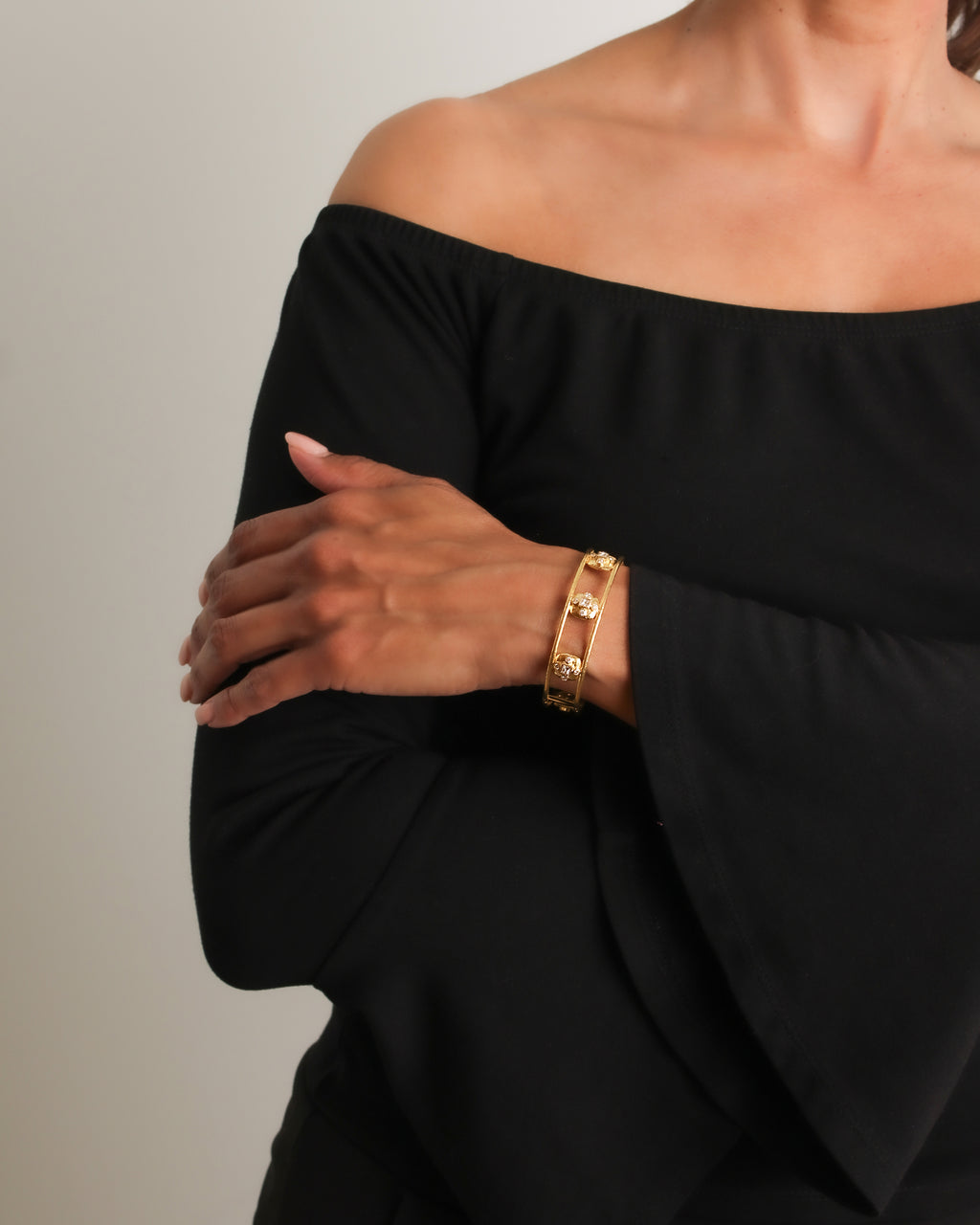 Open Tube Bezel with Diamond Square Bangle