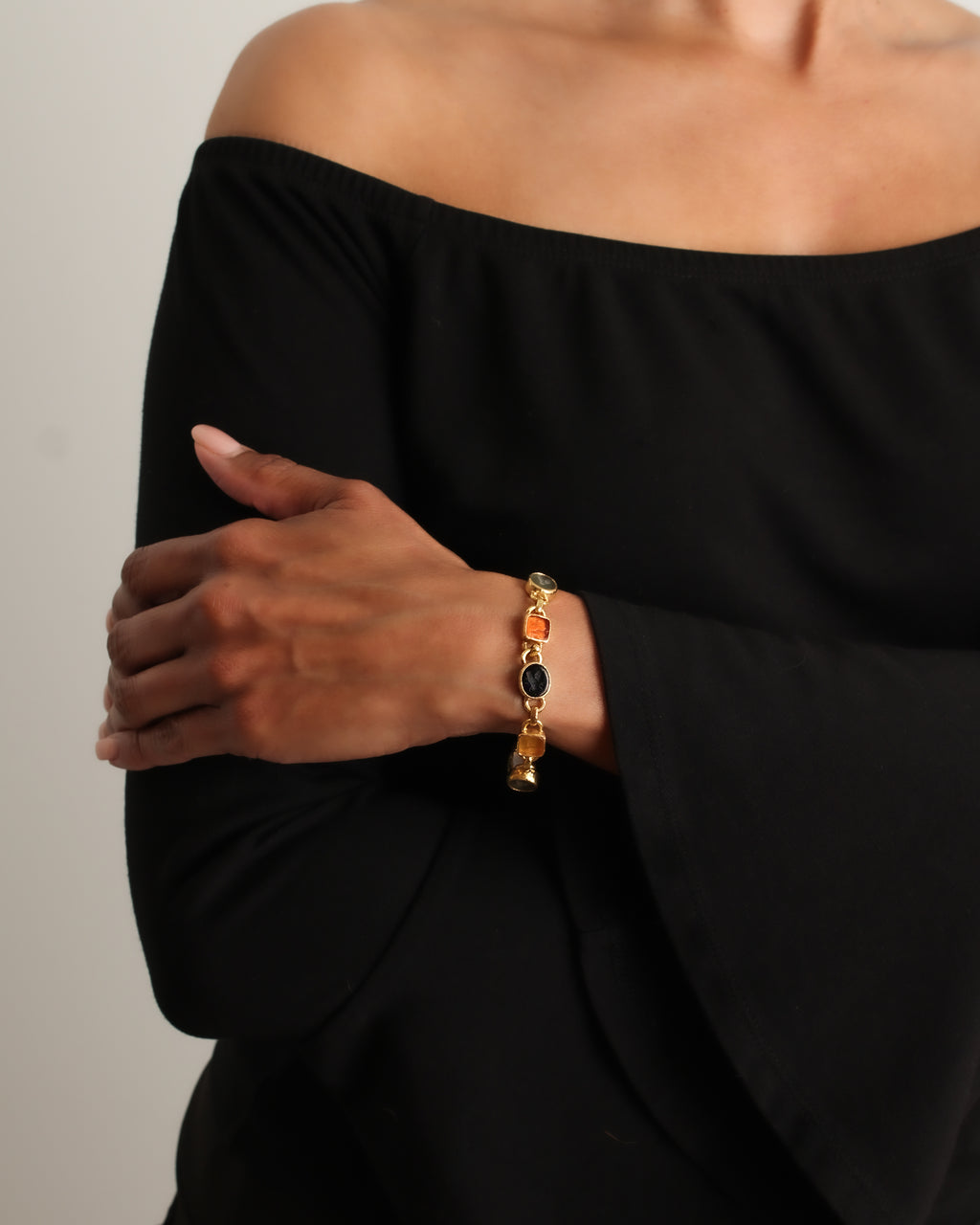 Neutral Venetian Glass Intaglio Bracelet