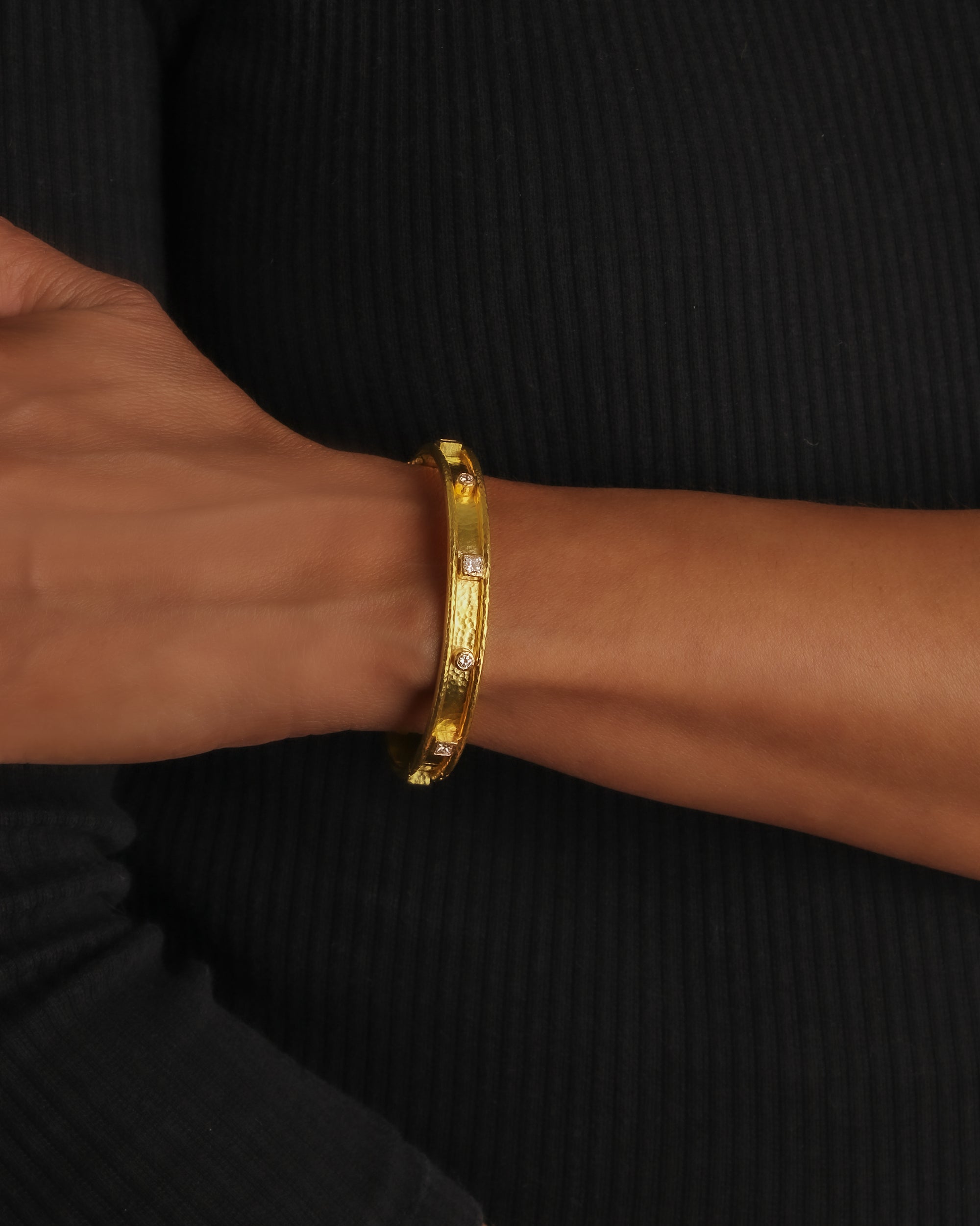 Square and Round Diamond Bangle