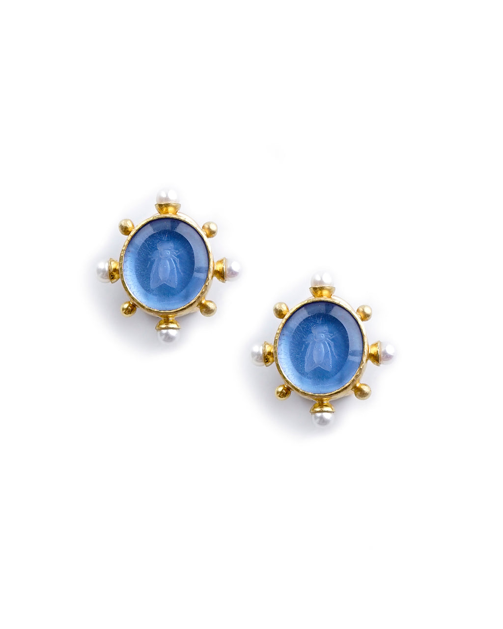 Cerulean 'Demel Bee' and Pearl Earring
