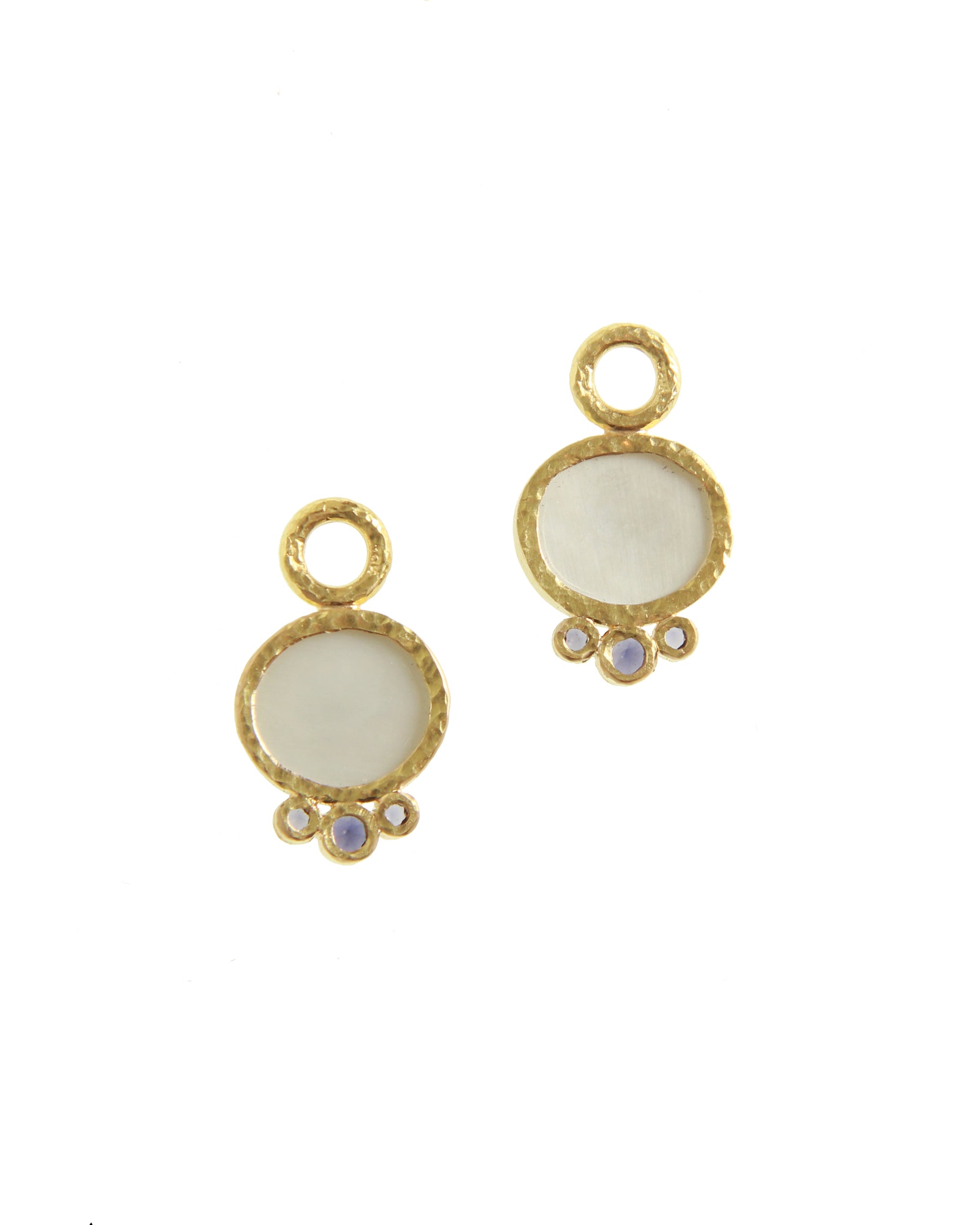 Smoke 'Stalking Lion' Earring Charms