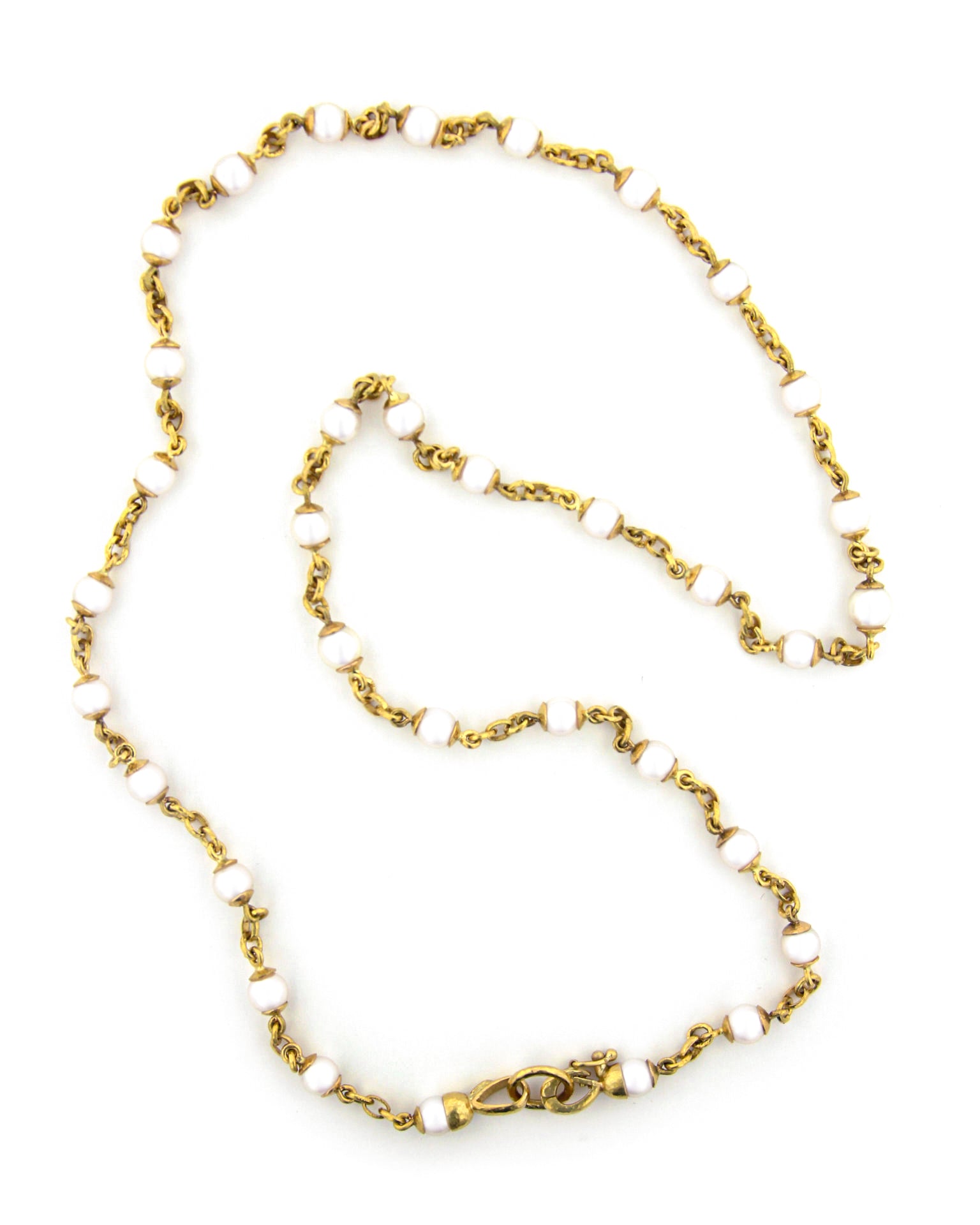 Pearl and Small Gold Link Necklace