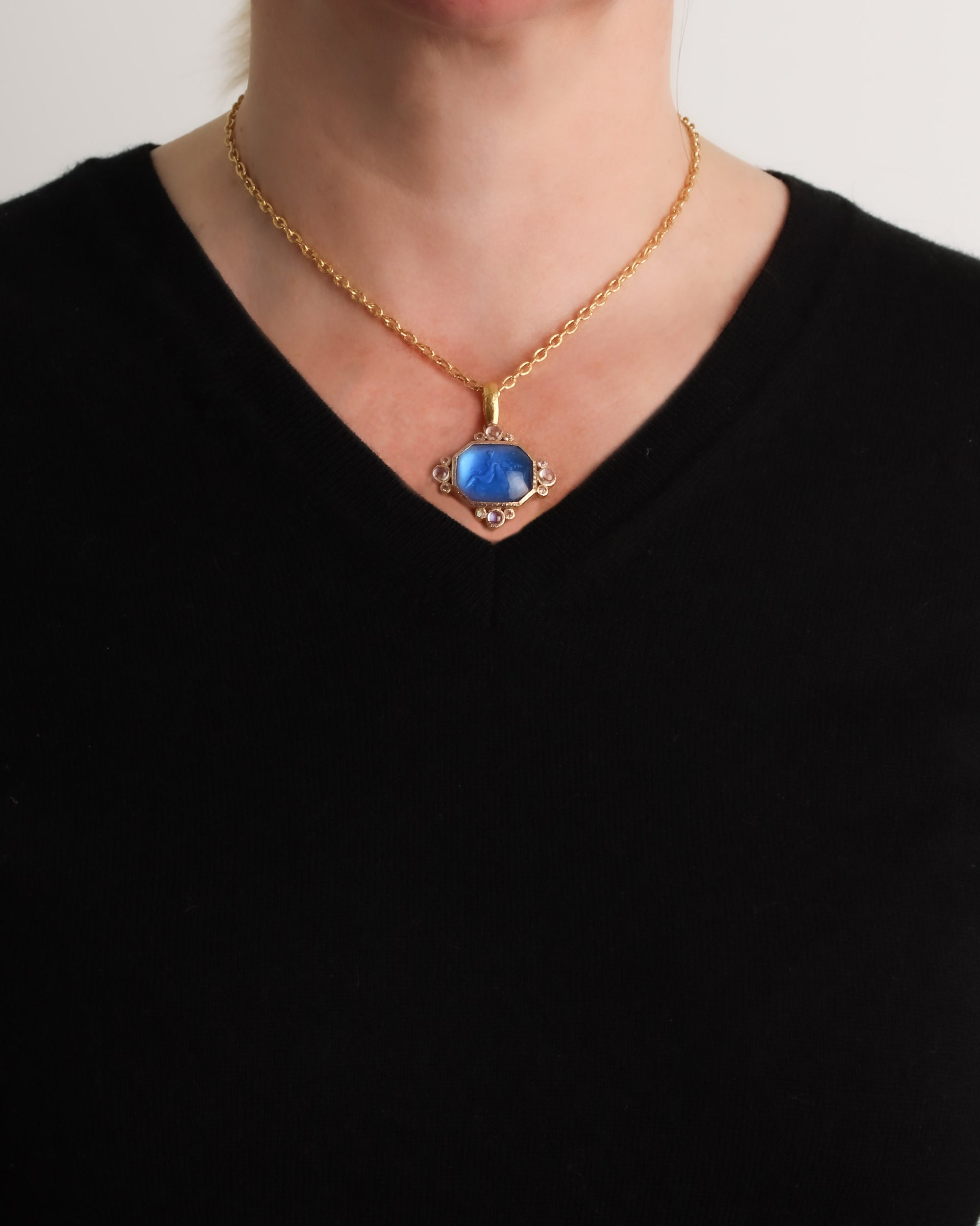 Light Aqua 'Hypocanthus and Goddess' Pendant