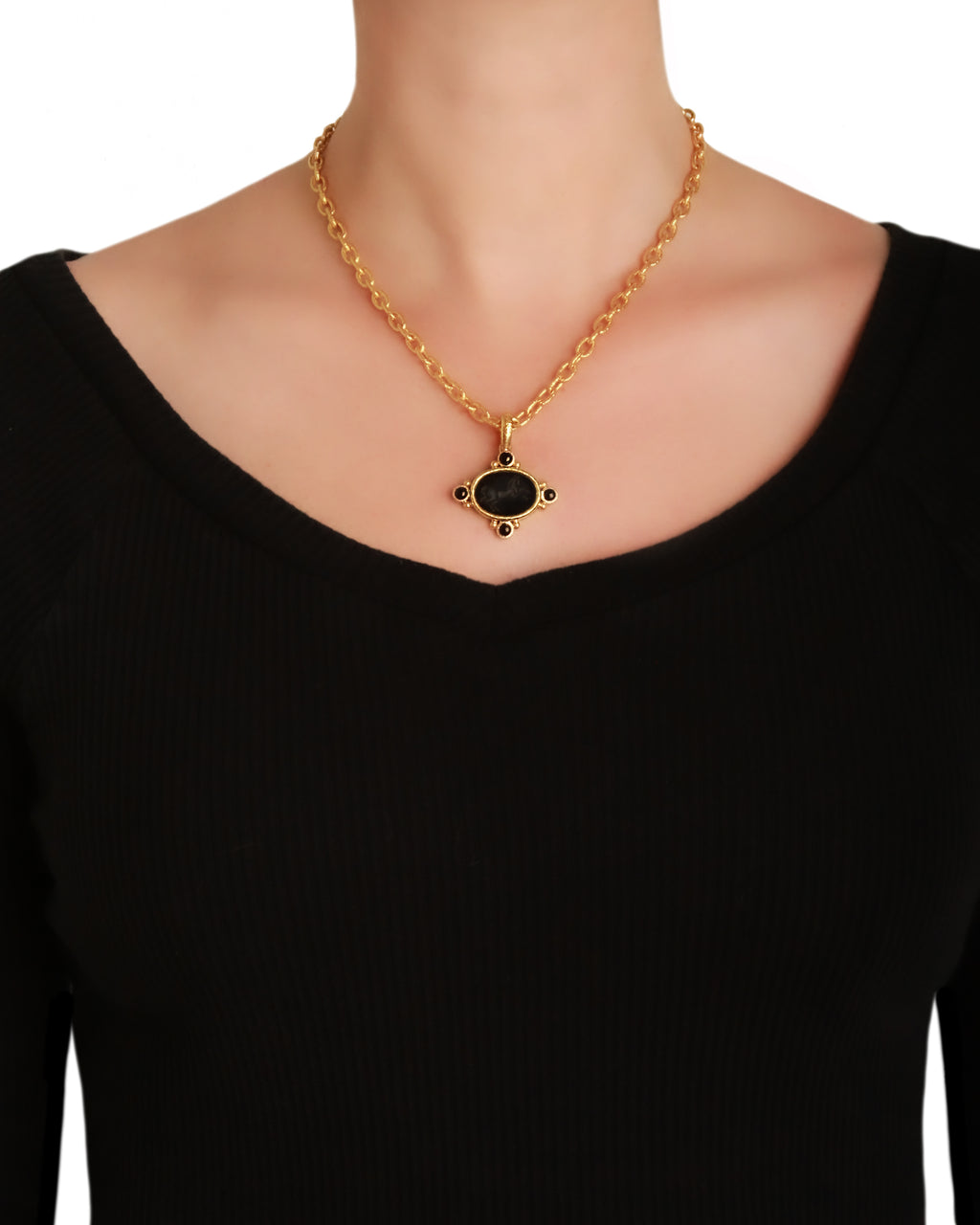 Onyx 'Rearing Horse' Pendant