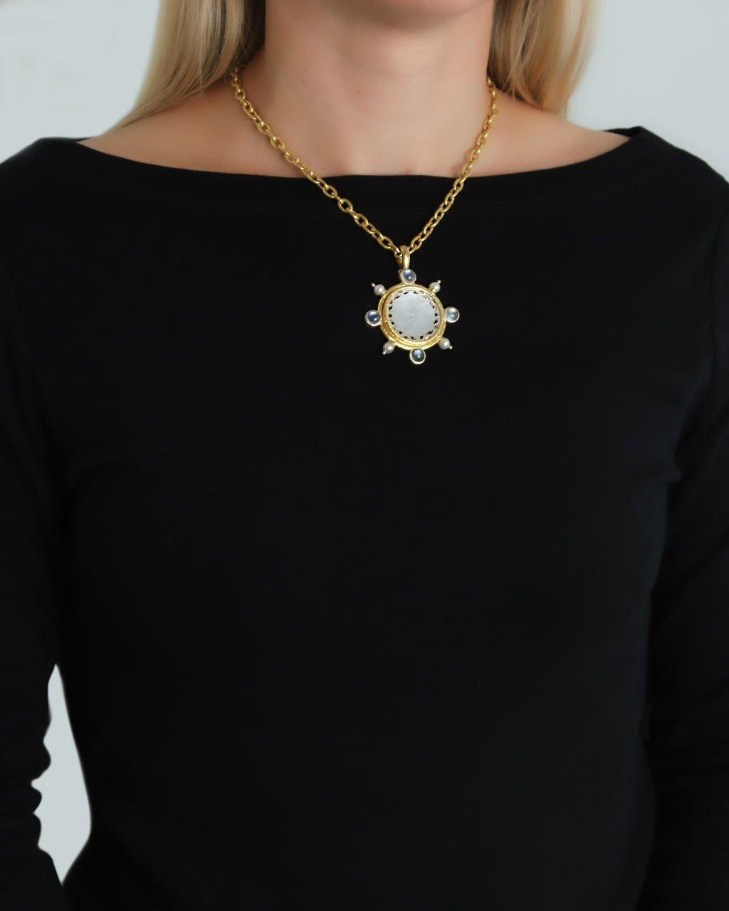 Gambling Counter with Pearl & Moonstone Pendant