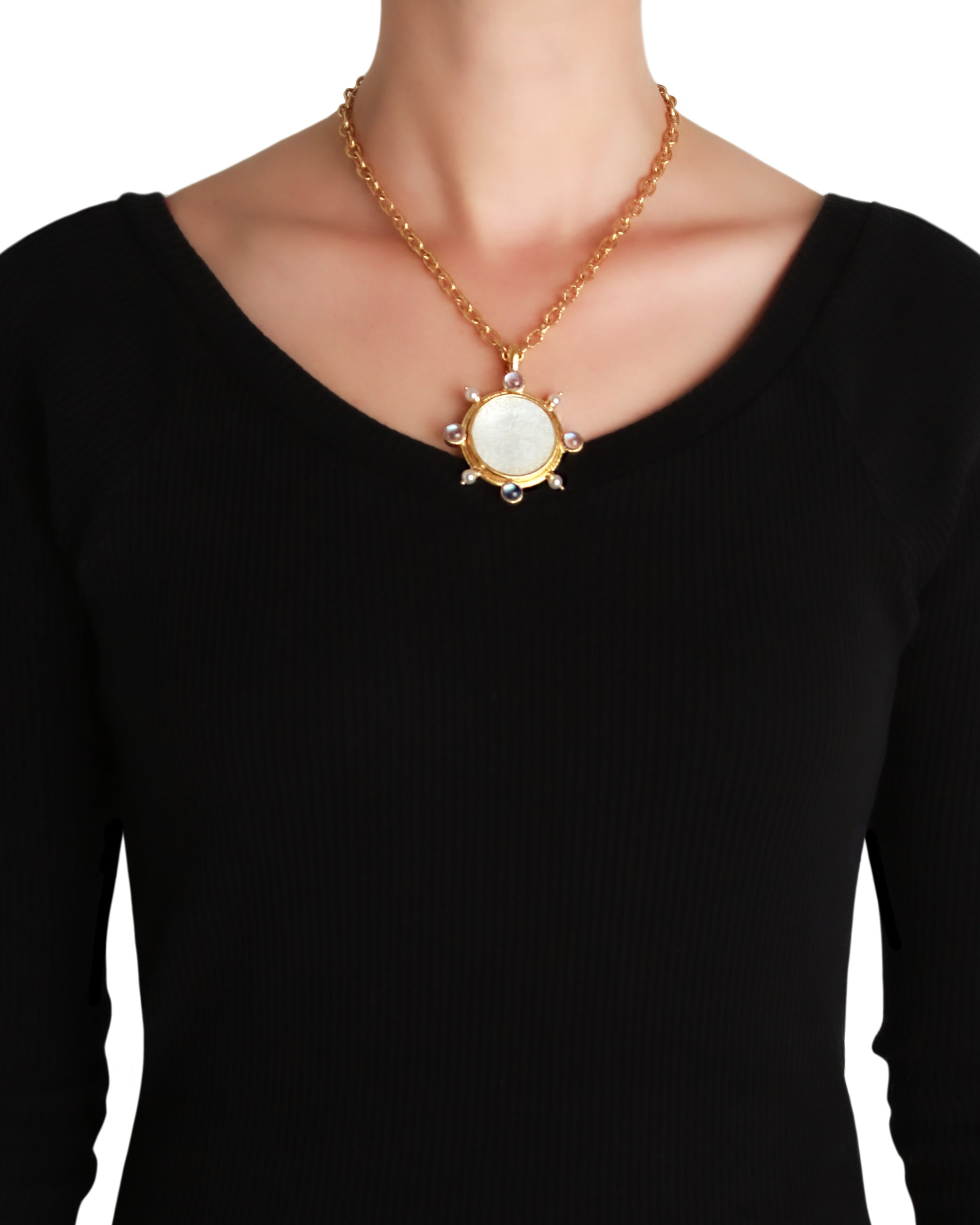 Gambling Counter Pendant with Pearl and Moonstone