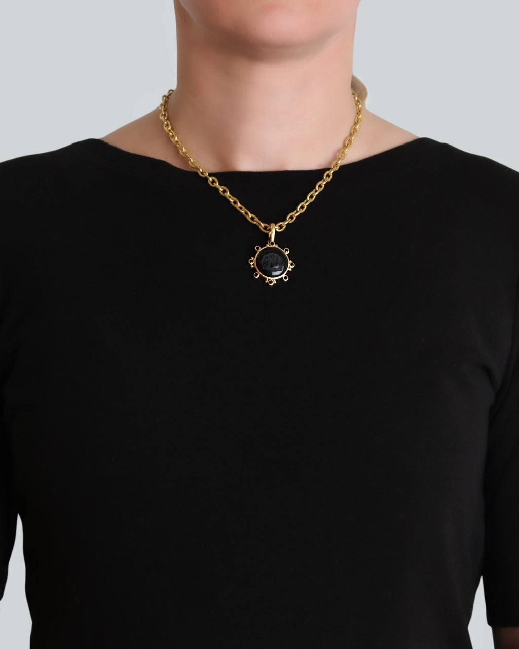 Onyx 'Elephant' with Black Spinel Pendant