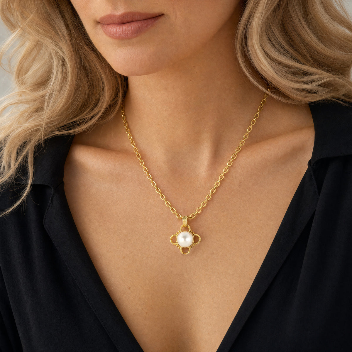 Mabe Pearl Pendant