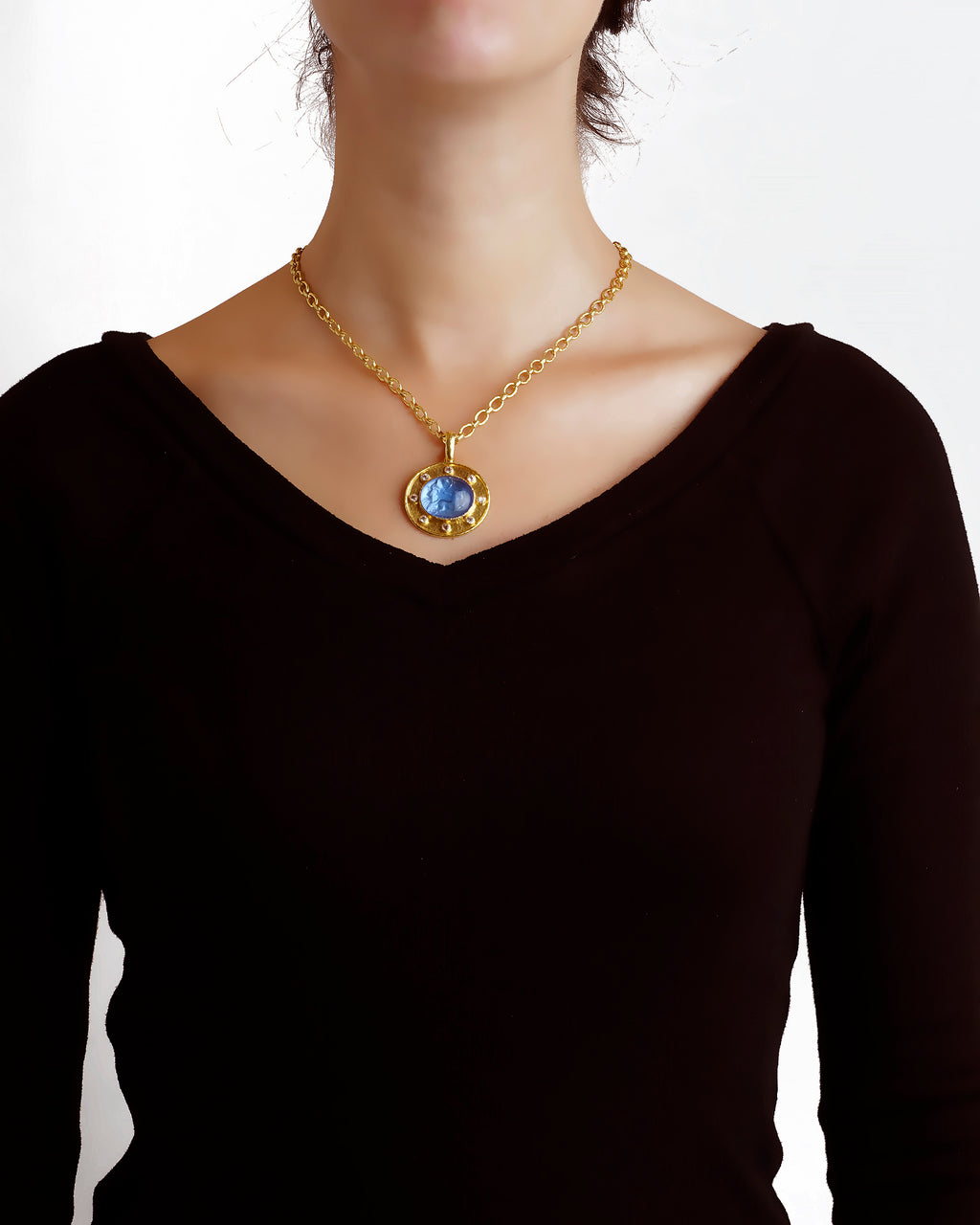 Light Amber 'Goddess with Chariot' Pendant