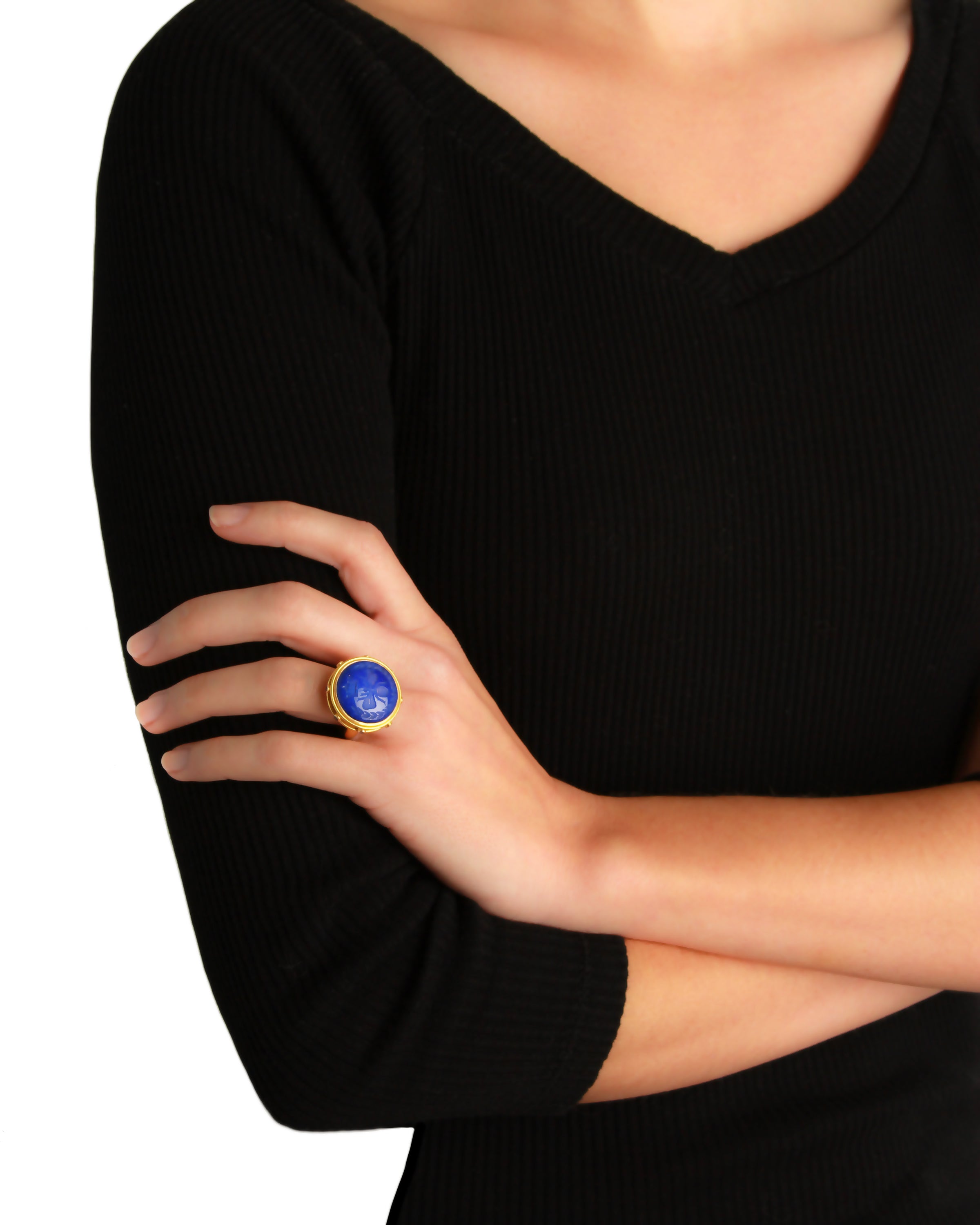 Round Lapis 'Queen Bee' Ring – Elizabeth Locke Jewels