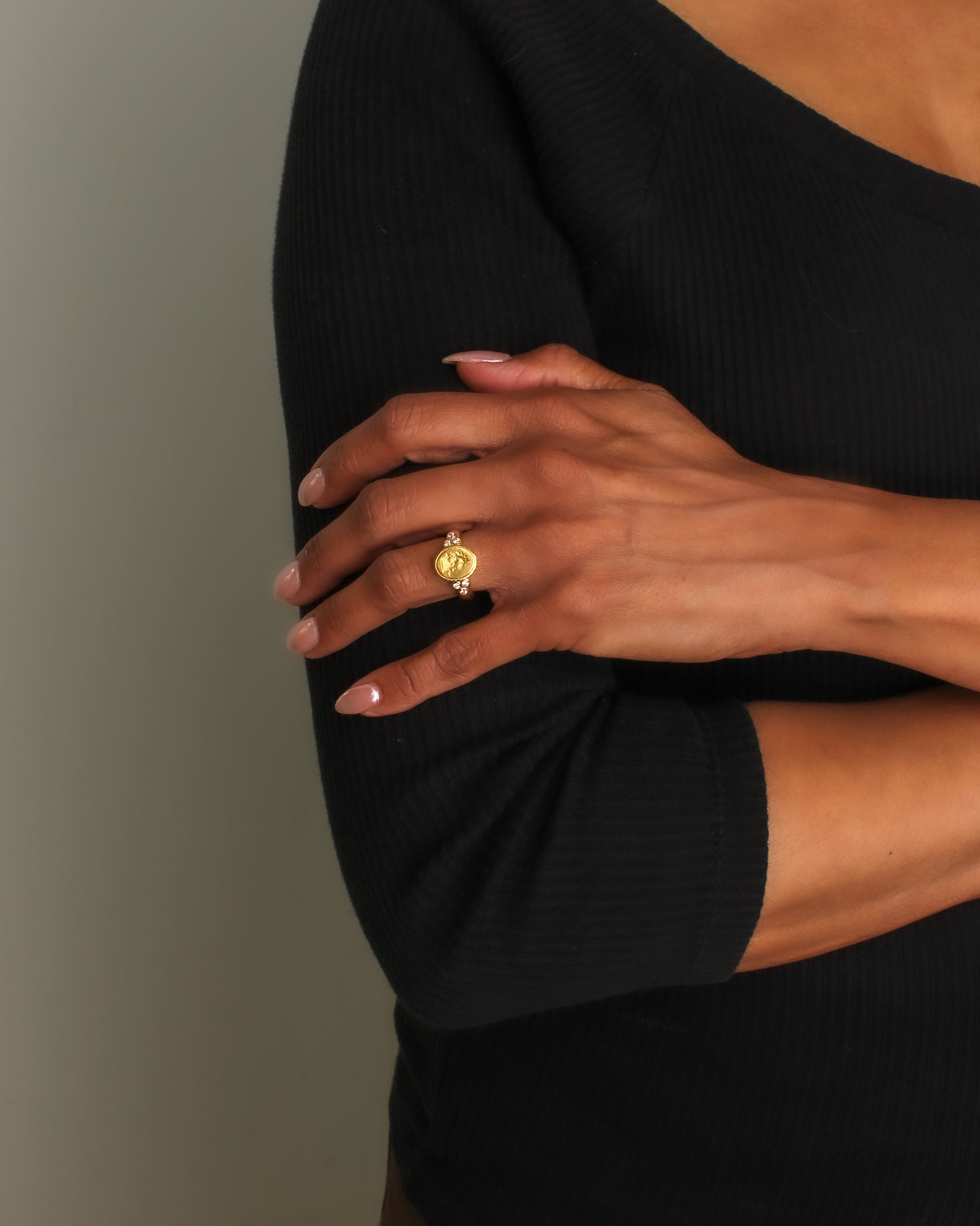 Gold and Diamond 'Horse and Crown' Ring