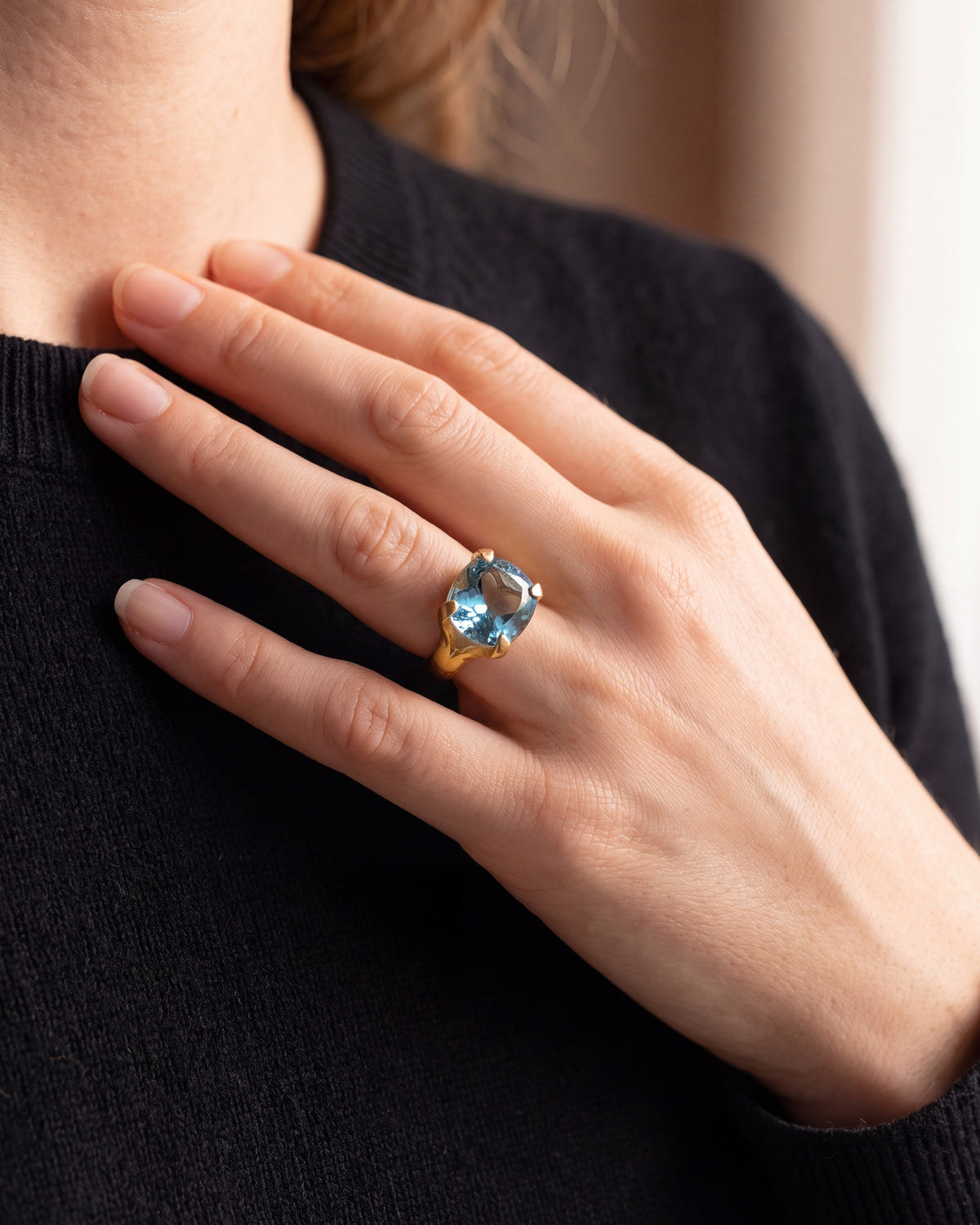 Buff-Top Faceted Aquamarine Ring