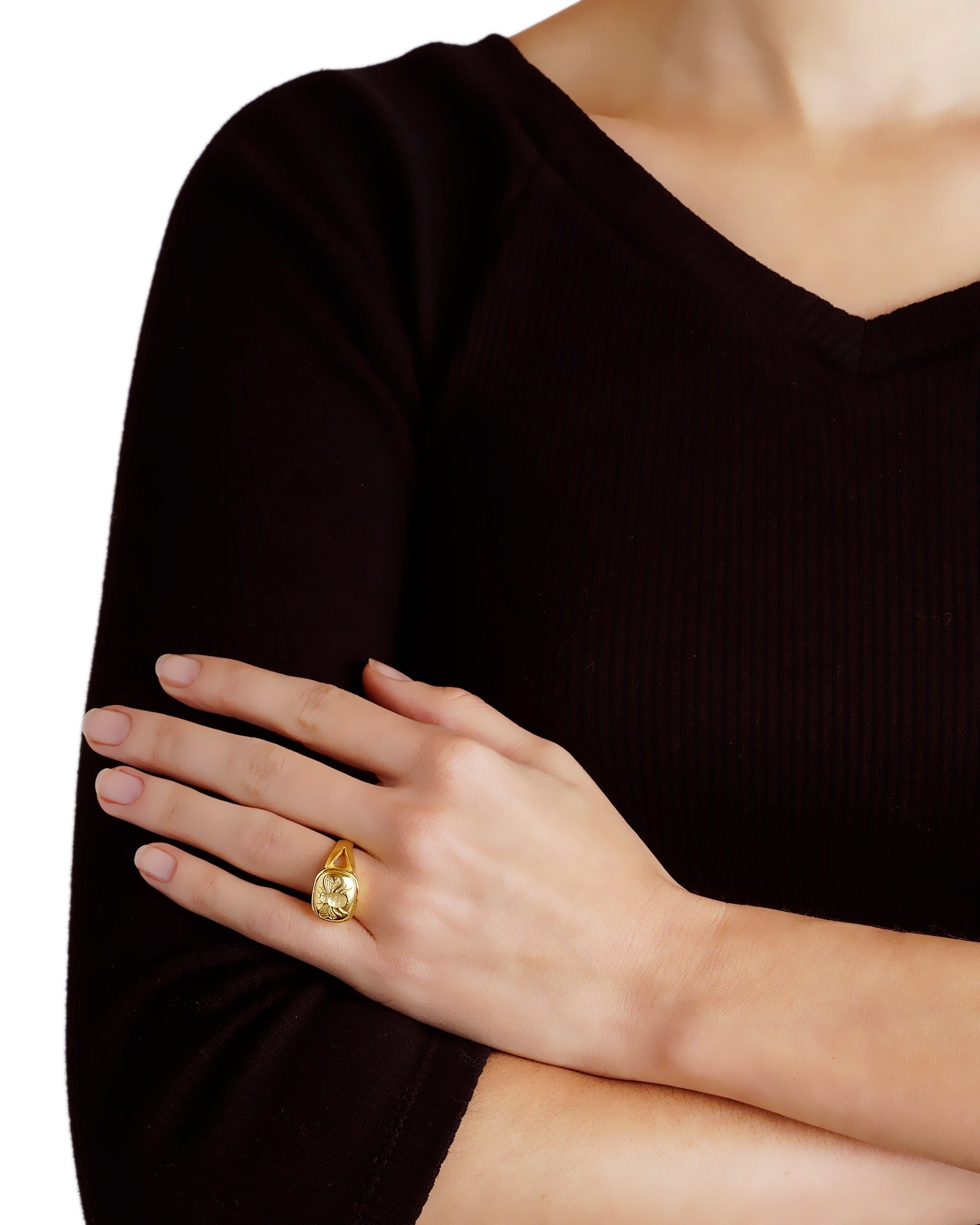 Gold 'Fat Bee' Ring with Split Shank