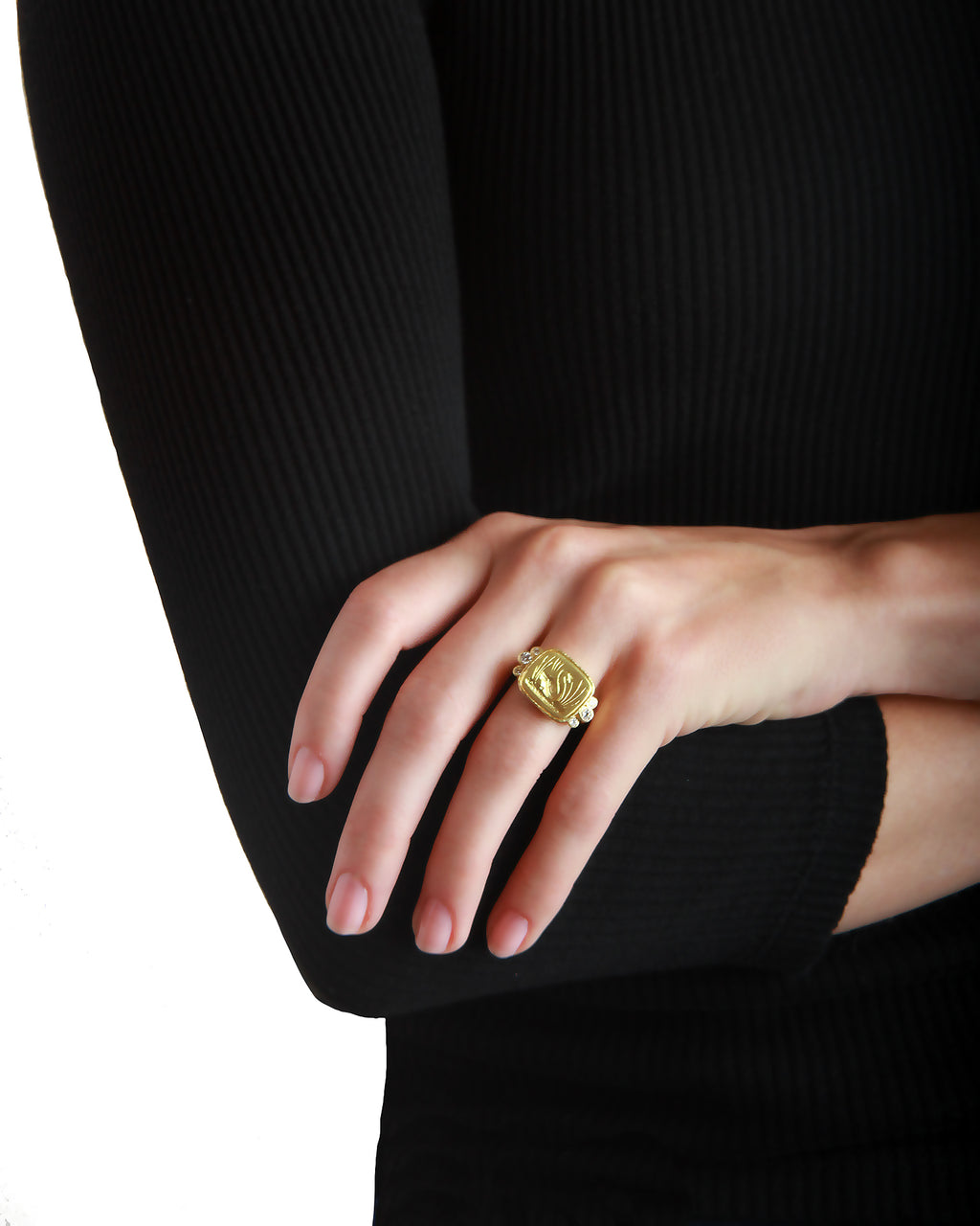 Gold and Diamond 'Swan' Ring